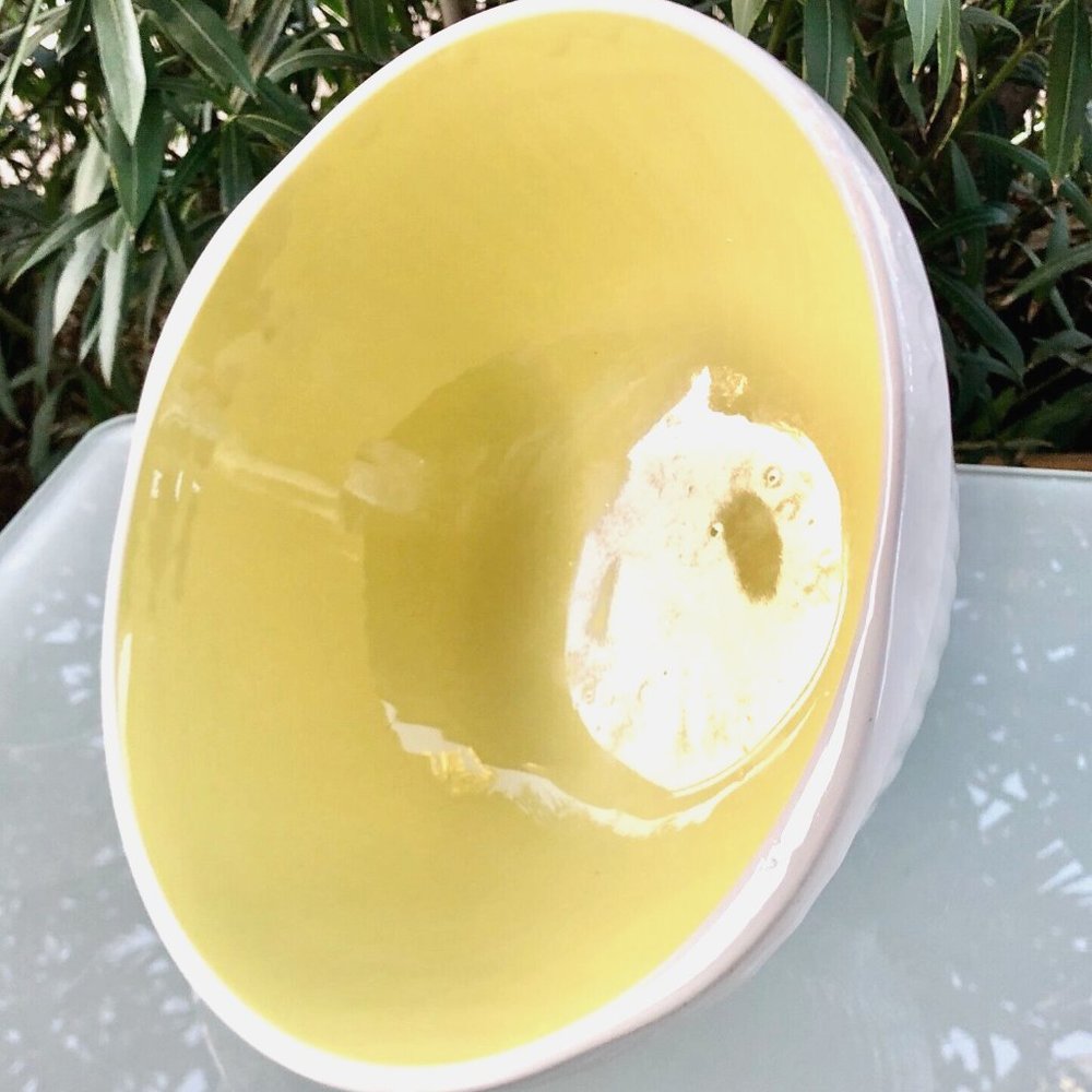 Vintage T.G. Green's Mixing Bowl with Gripstand Pale lemon Yellow and White - Picture 2 of 5